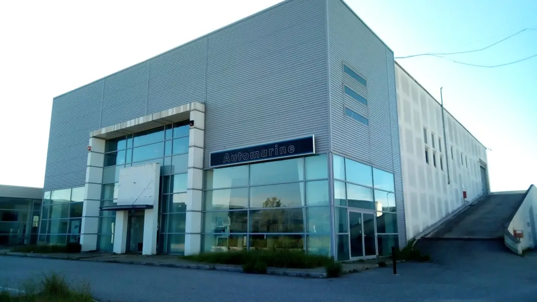 Fabbricati Costruiti Per Esigenze Commerciali · Rende
