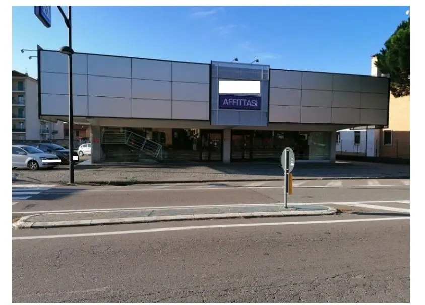 Fabbricati Costruiti Per Esigenze Commerciali · Verbania