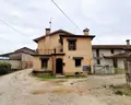 Fabbricato all'asta a Varmo (UD)