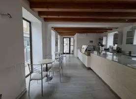 Negozio · Aviano