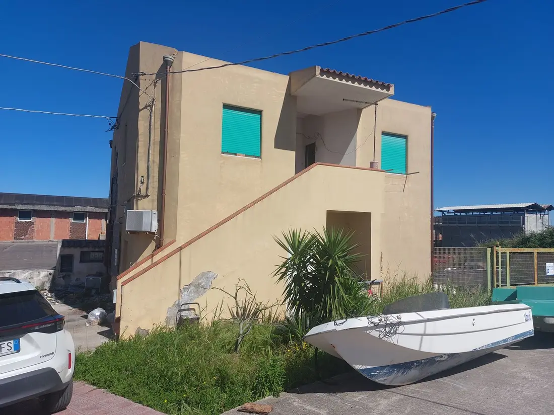 Abitazione Di Tipo Civile · Valdina