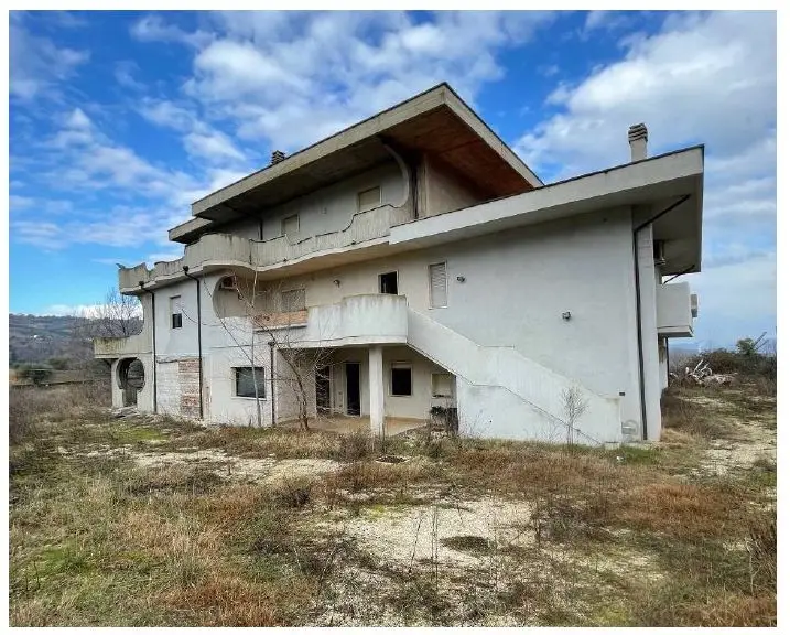 Abitazione In Villini · Scafa