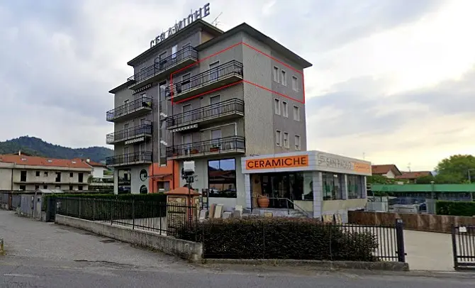 Garage O Autorimessa · San Paolo d'Argon