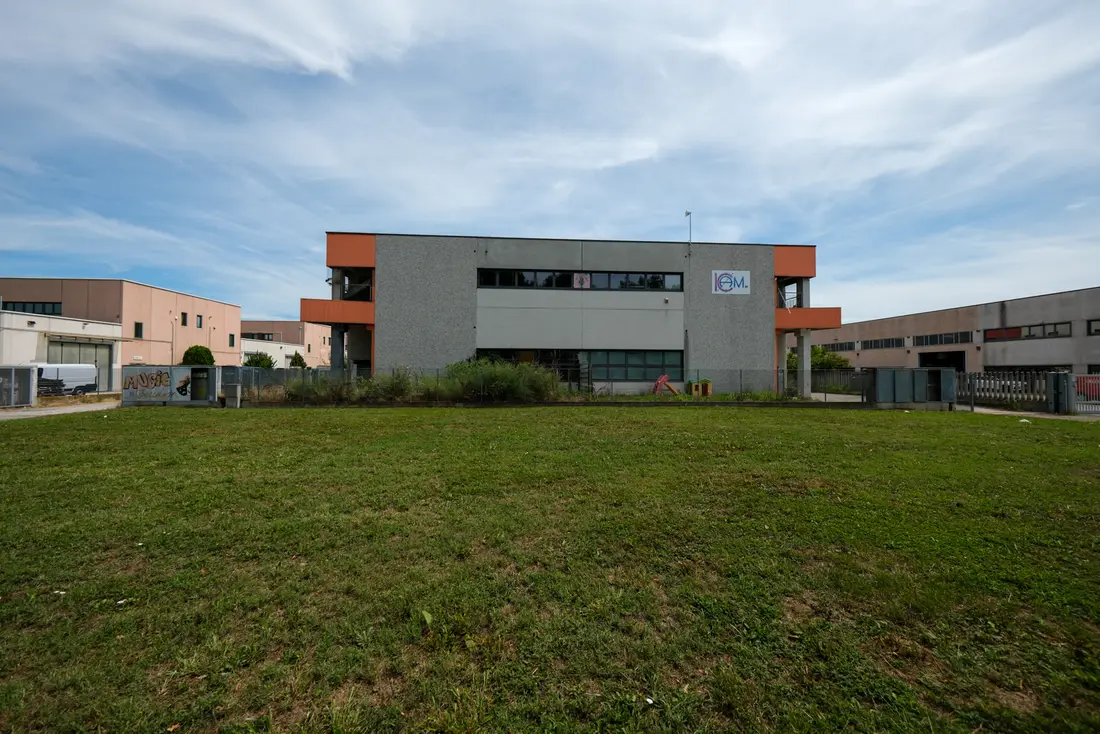 Fabbricati Costruiti Per Esigenze Industriali · Casarile