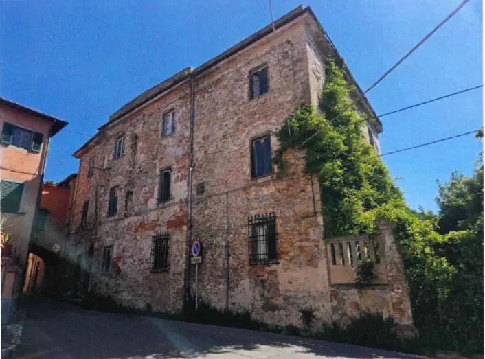 Fabbricato · Vicopisano