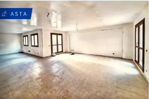 Magazzini E Locali Di Deposito · Carini