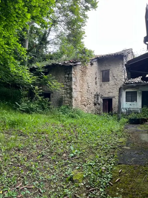Fabbricato Rurale · Pavullo nel Frignano