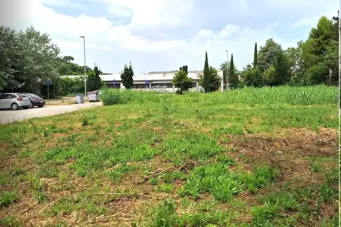 Terreno · Pesaro