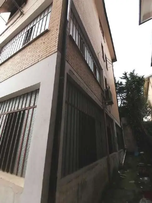 Negozio · Montegranaro