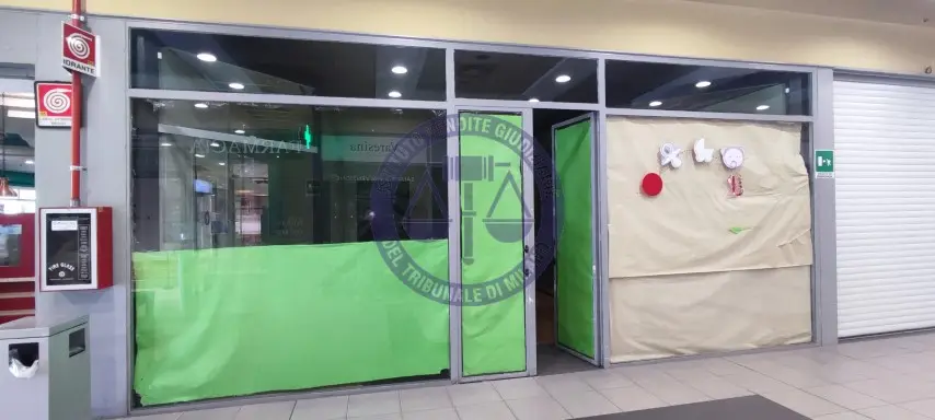 Fabbricati Costruiti Per Esigenze Commerciali · Tradate