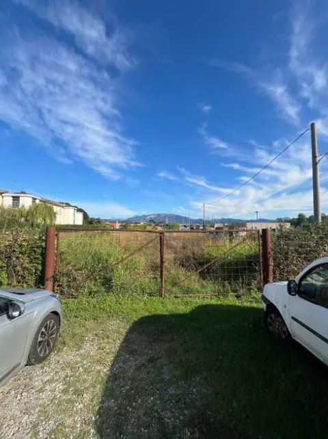 Terreno all'asta a Madone (BG)