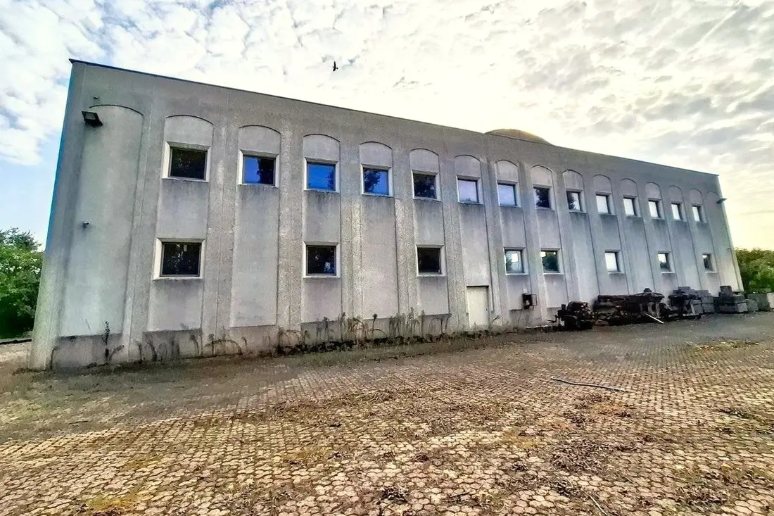 Fabbricati Costruiti Per Esigenze Industriali · Cappella Cantone