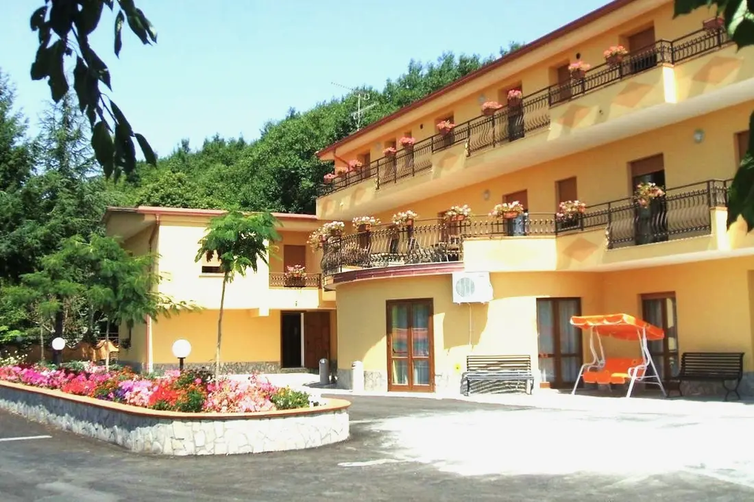 Casa Di Cura O Ospedale · San Pietro Apostolo