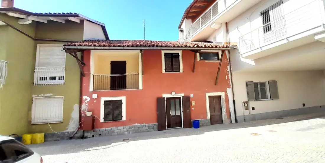 Abitazione Di Tipo Civile · Farigliano