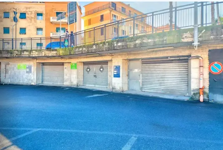 Porzione Di Immobile · Imperia