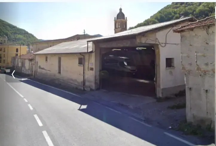 Posto Auto · Pieve di Teco