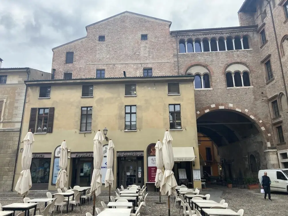 Negozi, Botteghe · Mantova