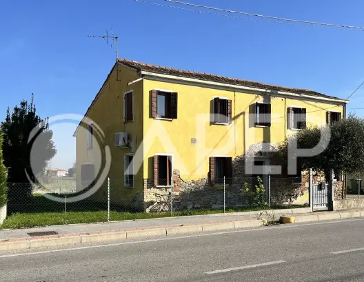 Abitazione Di Tipo Popolare · Tribano