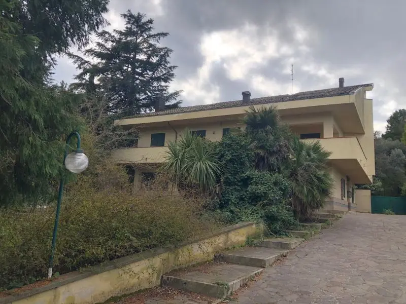Villa · Montesilvano