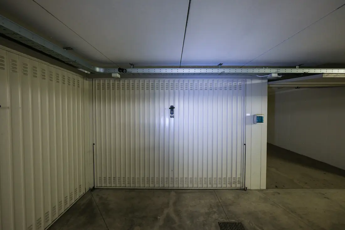Garage O Autorimessa · Milano