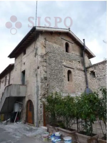 Magazzini E Locali Di Deposito · Spoleto