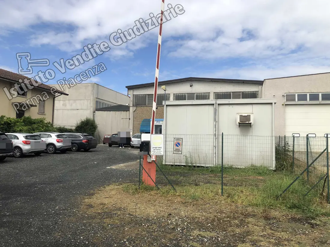 Fabbricati Costruiti Per Esigenze Industriali · Fidenza