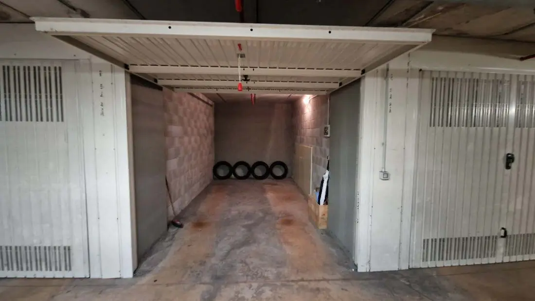 Garage O Autorimessa · Torino