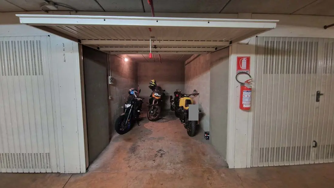 Garage O Autorimessa · Torino