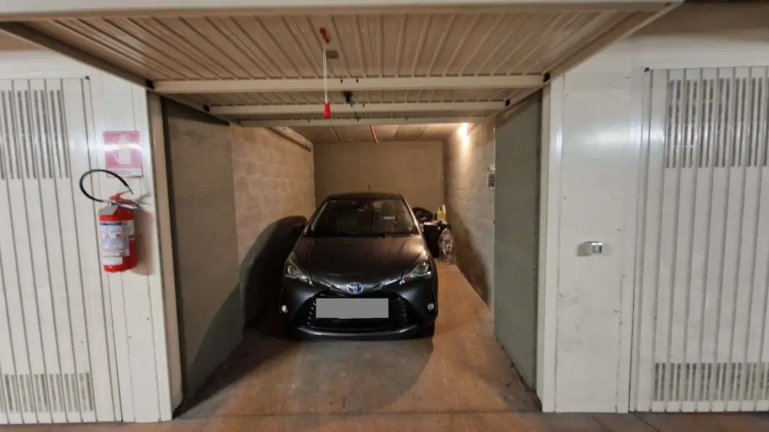 Garage O Autorimessa · Torino