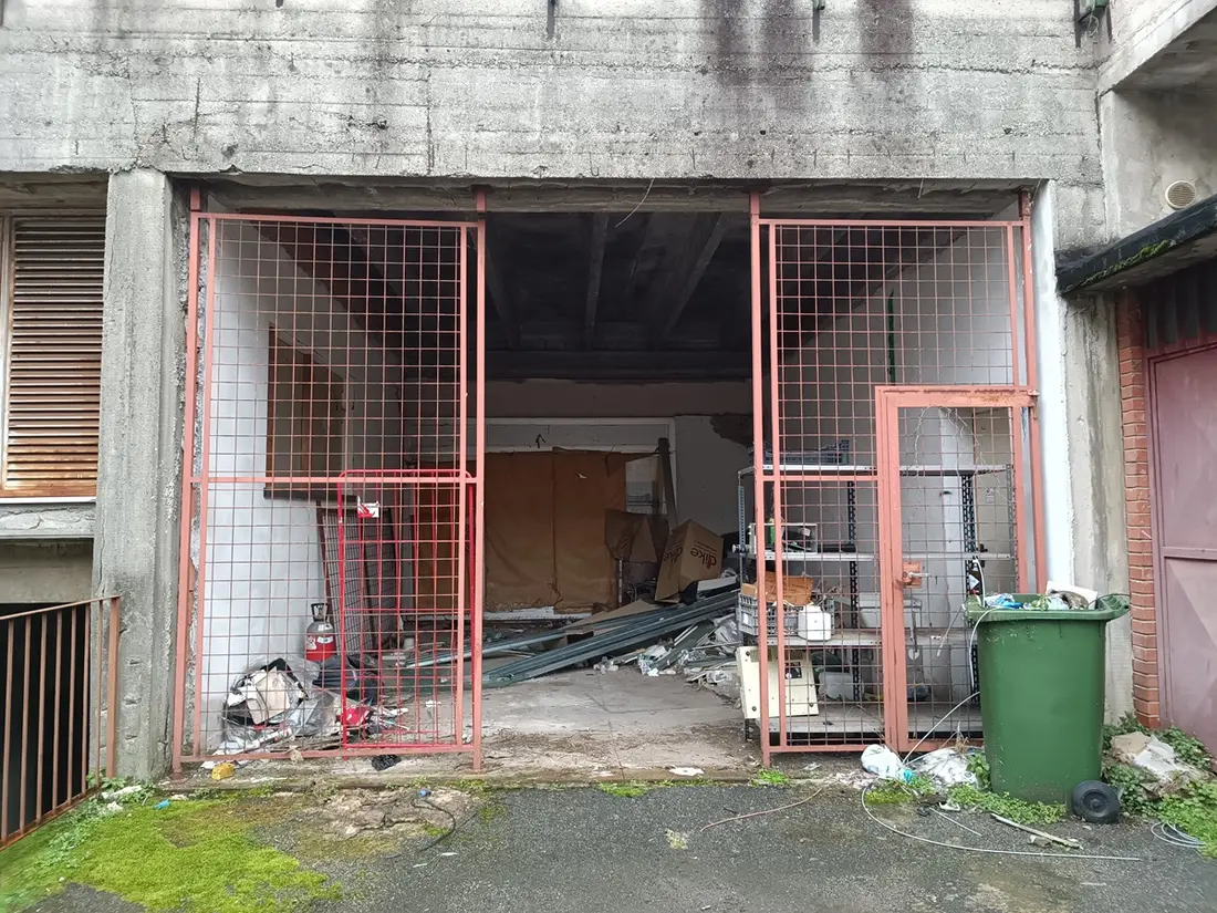 Negozio · Capriate San Gervasio