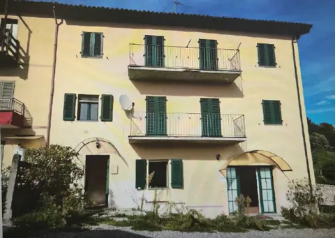 Appartamento all'asta a Treville (AL)