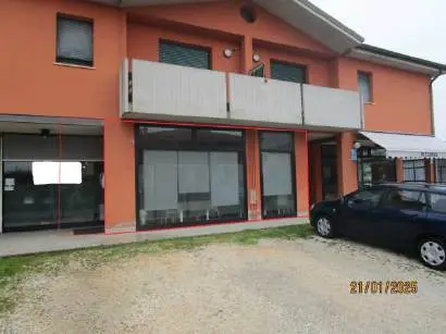 Negozio · Curtatone