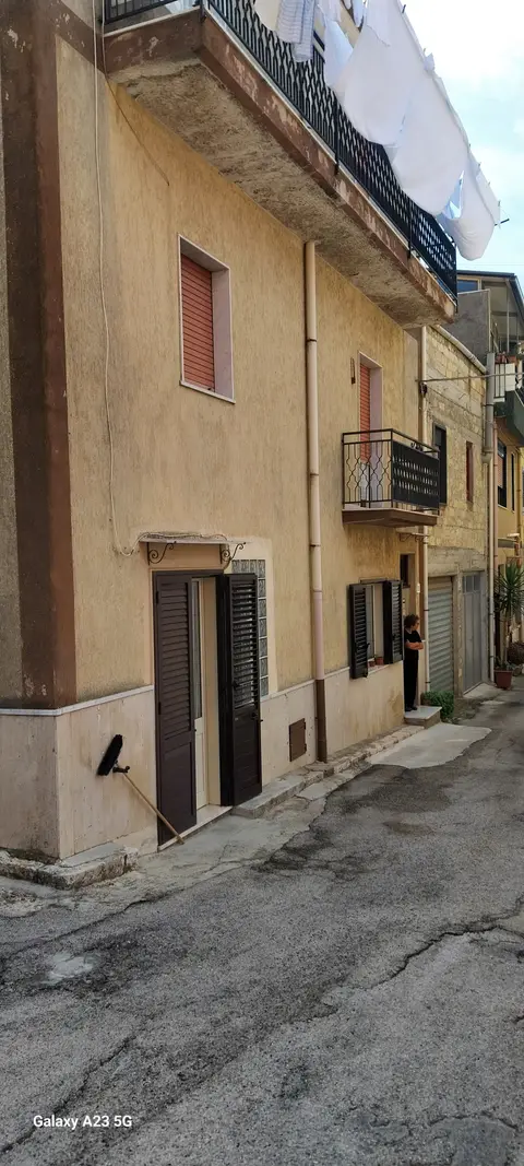 Abitazione Di Tipo Economico all'asta a Bisacquino (PA)