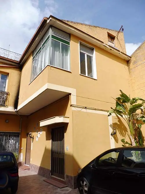 Abitazione Di Tipo Popolare · Casapulla