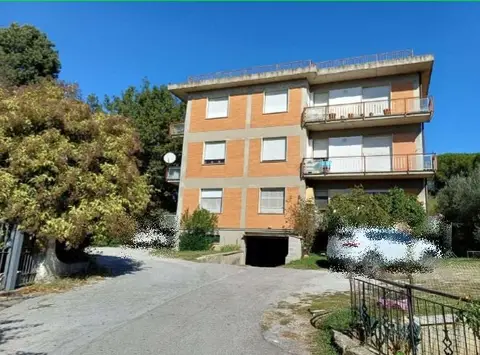 Abitazione Di Tipo Civile all'asta a Foiano della Chiana (AR)