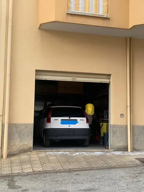 Garage O Autorimessa all'asta a Porto Empedocle (AG)
