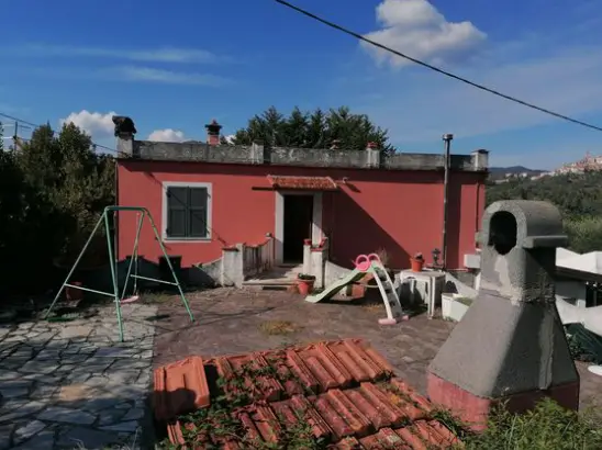 Abitazione Di Tipo Civile · Vezzano Ligure