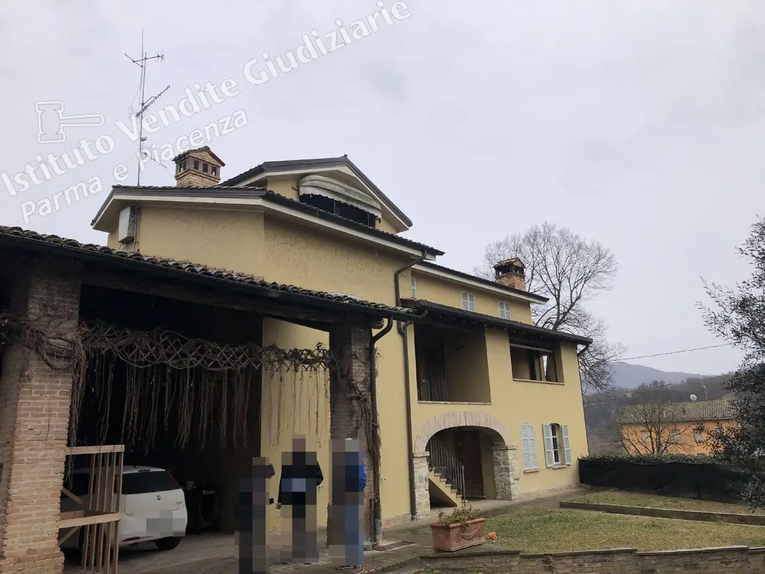 Abitazione Di Tipo Popolare · Varano de' Melegari