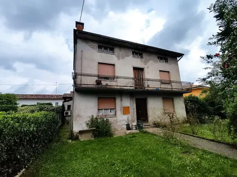 Fabbricato all'asta a Varmo (UD)