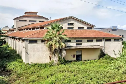 Fabbricati Costruiti Per Esigenze Industriali all'asta a Pace del Mela (ME)