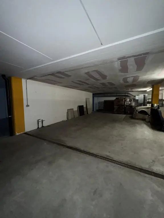 Posto Auto · Brugherio