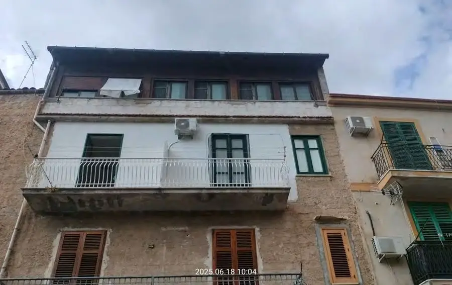 Abitazione Di Tipo Economico · Palermo