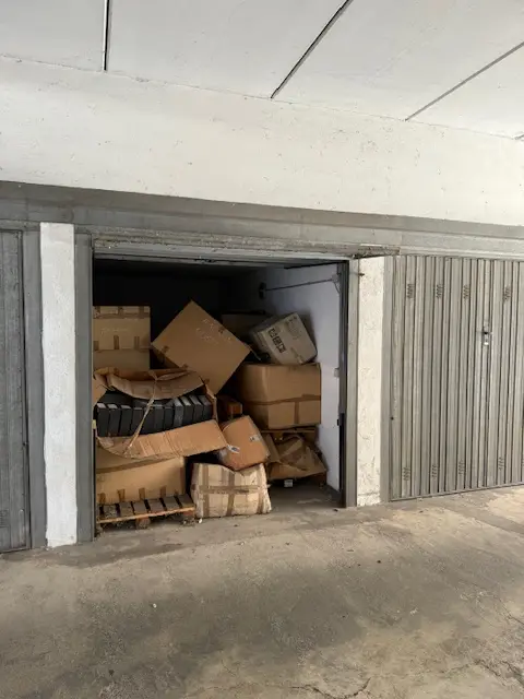 Garage O Autorimessa · Monza