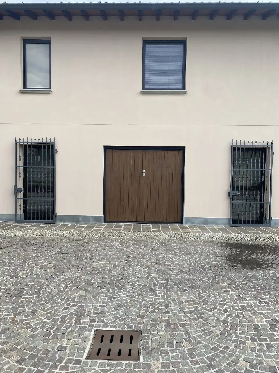 Garage O Autorimessa · Cenate Sotto