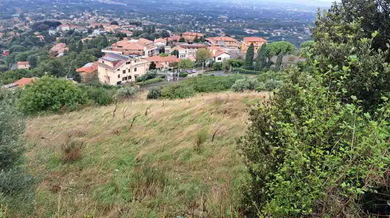 Terreno · Castel San Pietro Romano