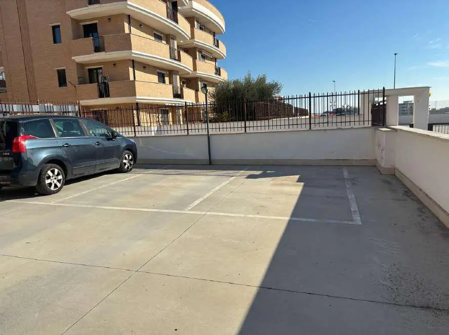 Posto Auto · Manfredonia