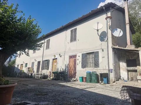 Abitazione Di Tipo Rurale all'asta a Civita D'Antino (AQ)