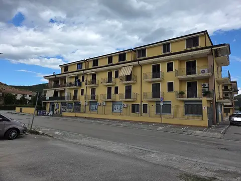 Abitazione Di Tipo Civile all'asta a Bellona (CE)