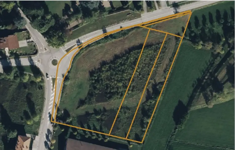 Terreno · Majano