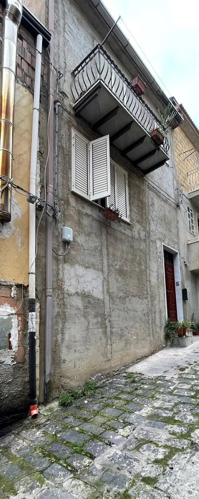 Abitazione Di Tipo Civile · Pietraperzia
